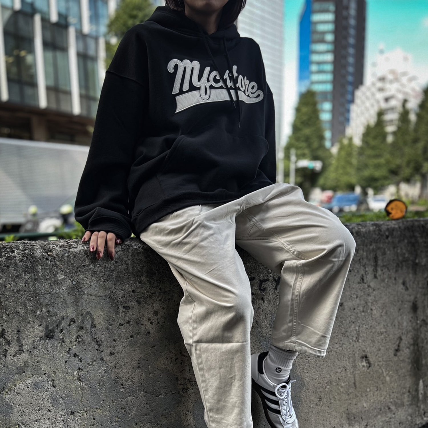 MFC STORE TEAM LOGO HOODIE