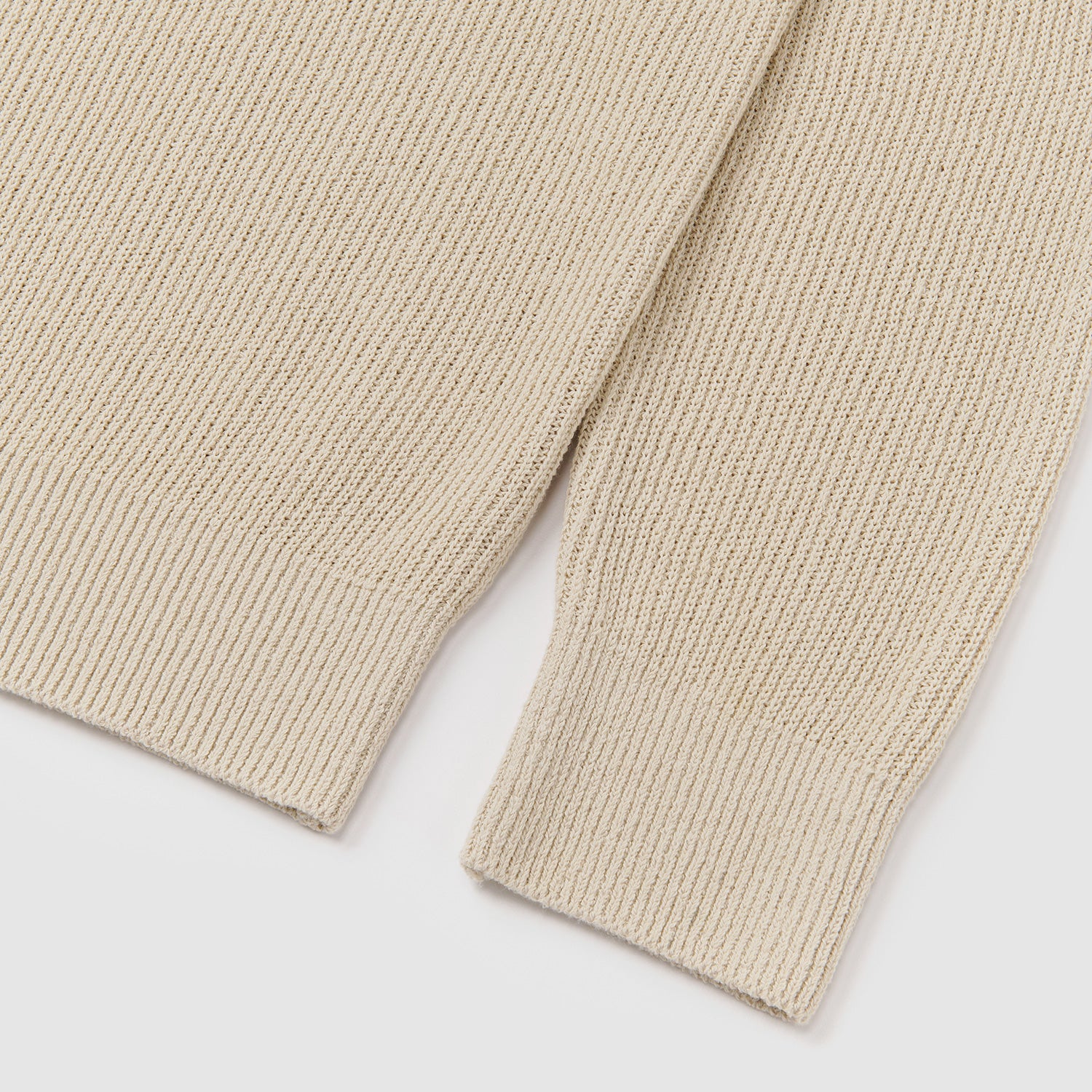 CREW NECK KNIT SWEATER(LIGHT BEIGE)