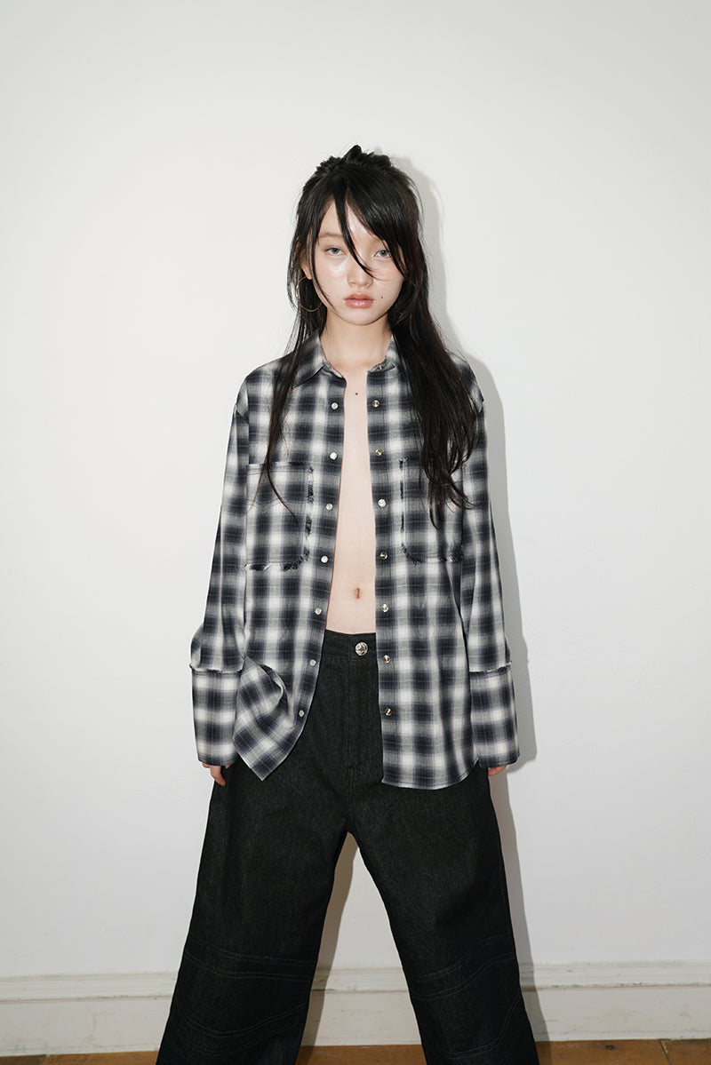 RAW EDGE BUTTON UP SHIRT IN CHECK