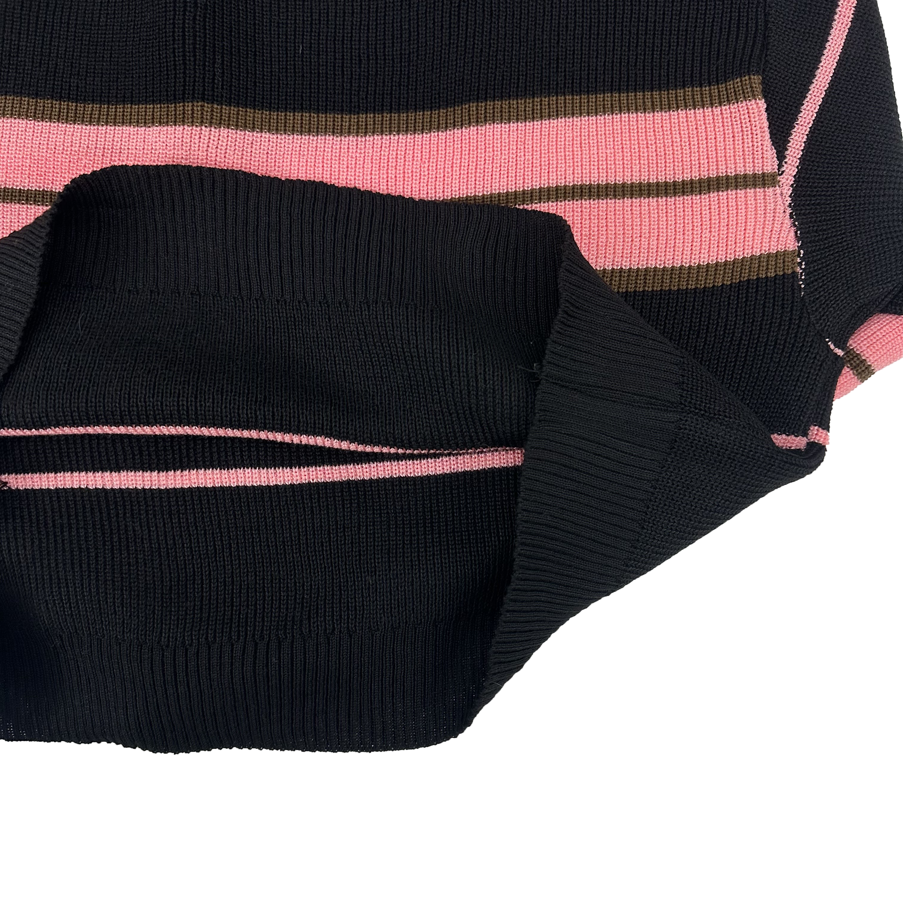 Pink crop knitwear