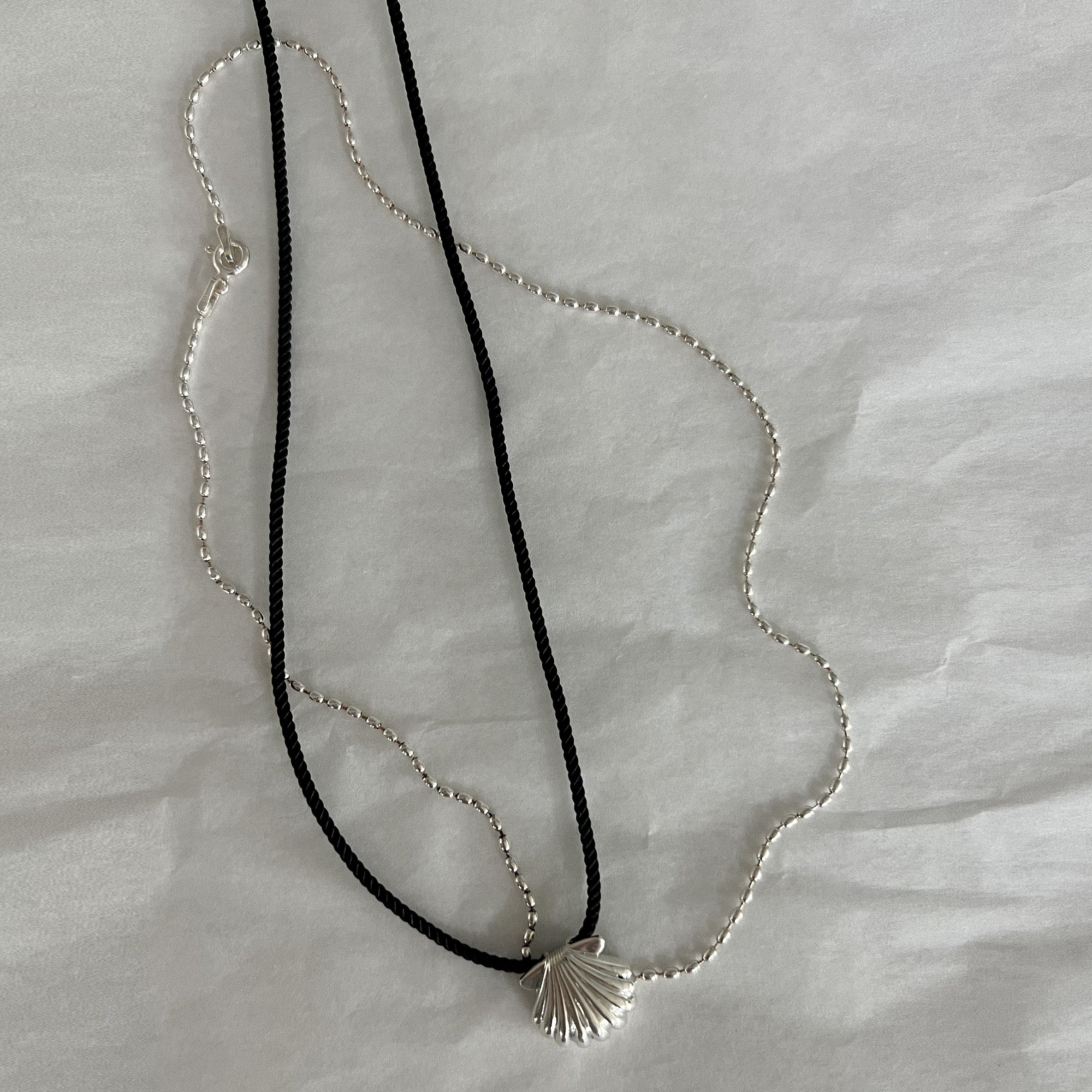 Lily Necklace