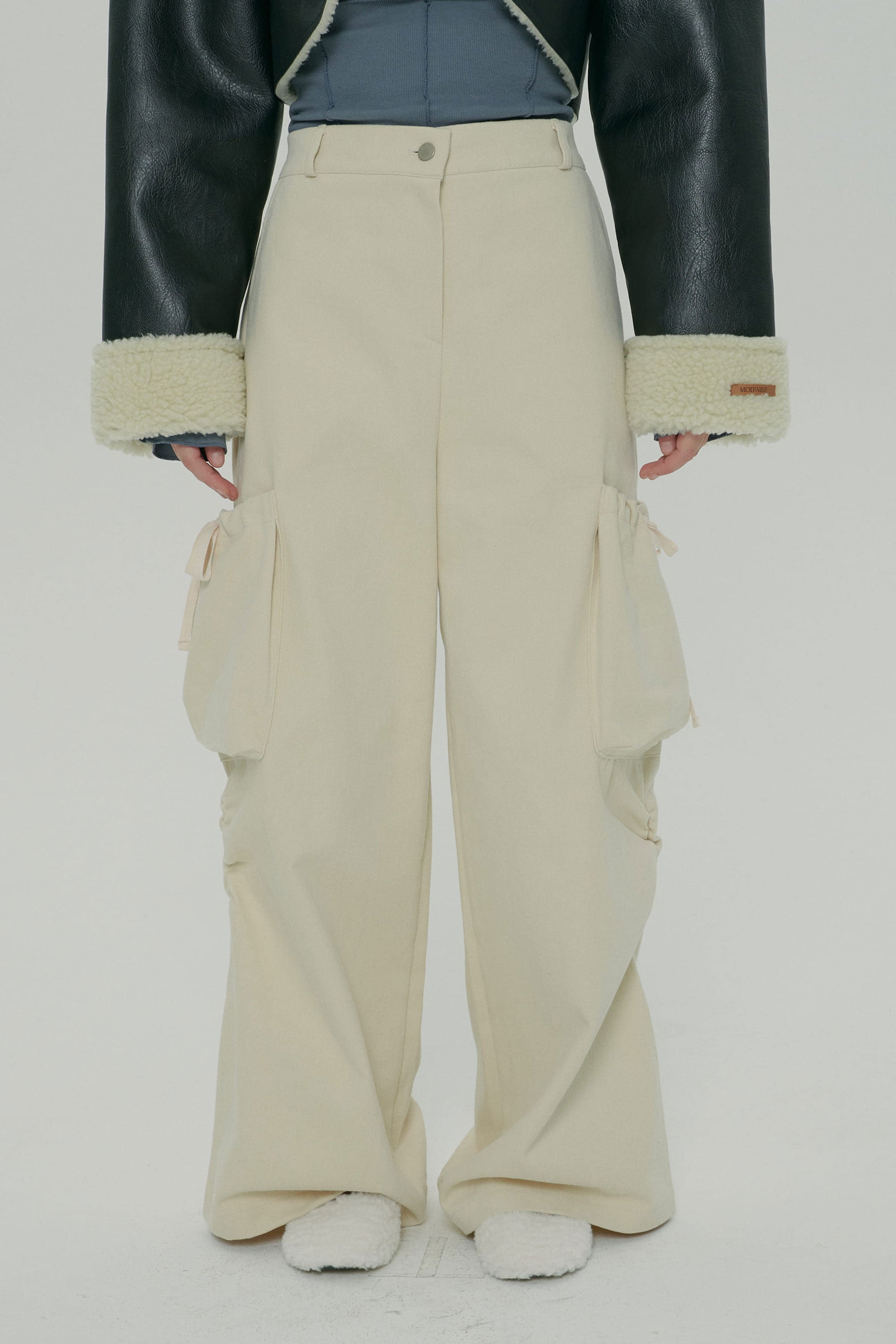 POCKET SHIRRING WIDE PANTS / IVORY