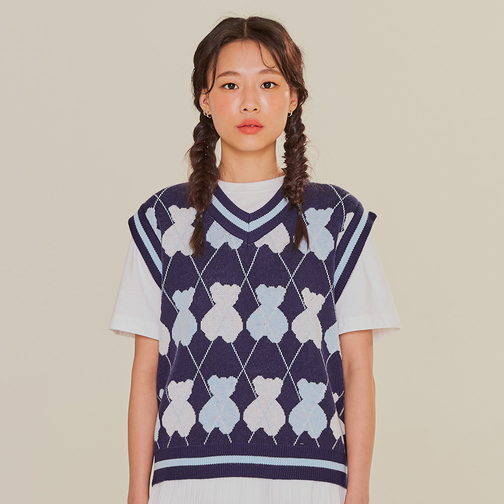 AQO BEAR ARGYLE KNIT VEST (CROP ver)