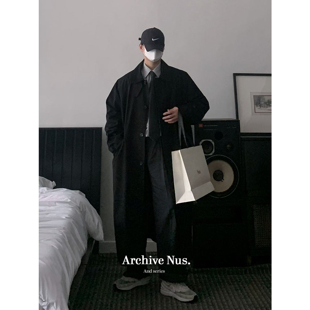 Nus. Black Mac Coat