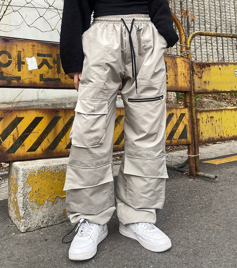 multi-pocket zipper string cargo pants