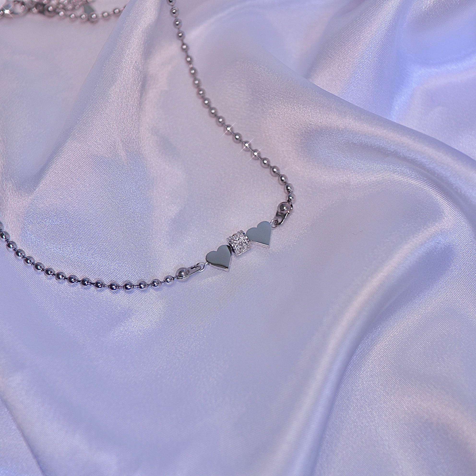 heart cubic choker