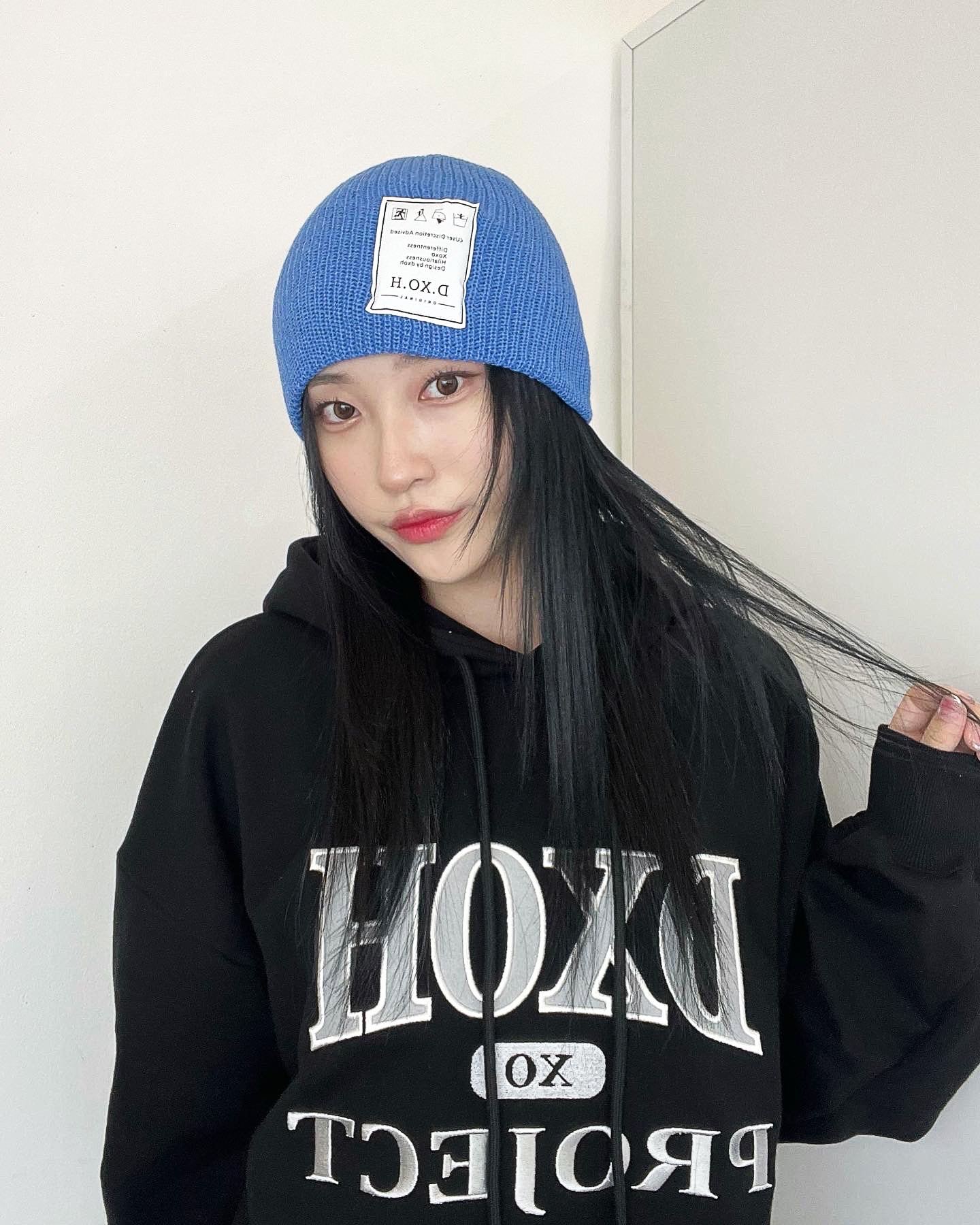 TAG LOGO BEANIE