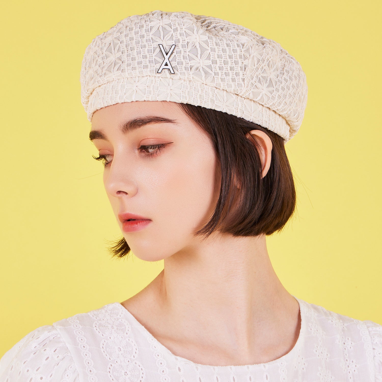 Epoxy Stud See Through Beret White