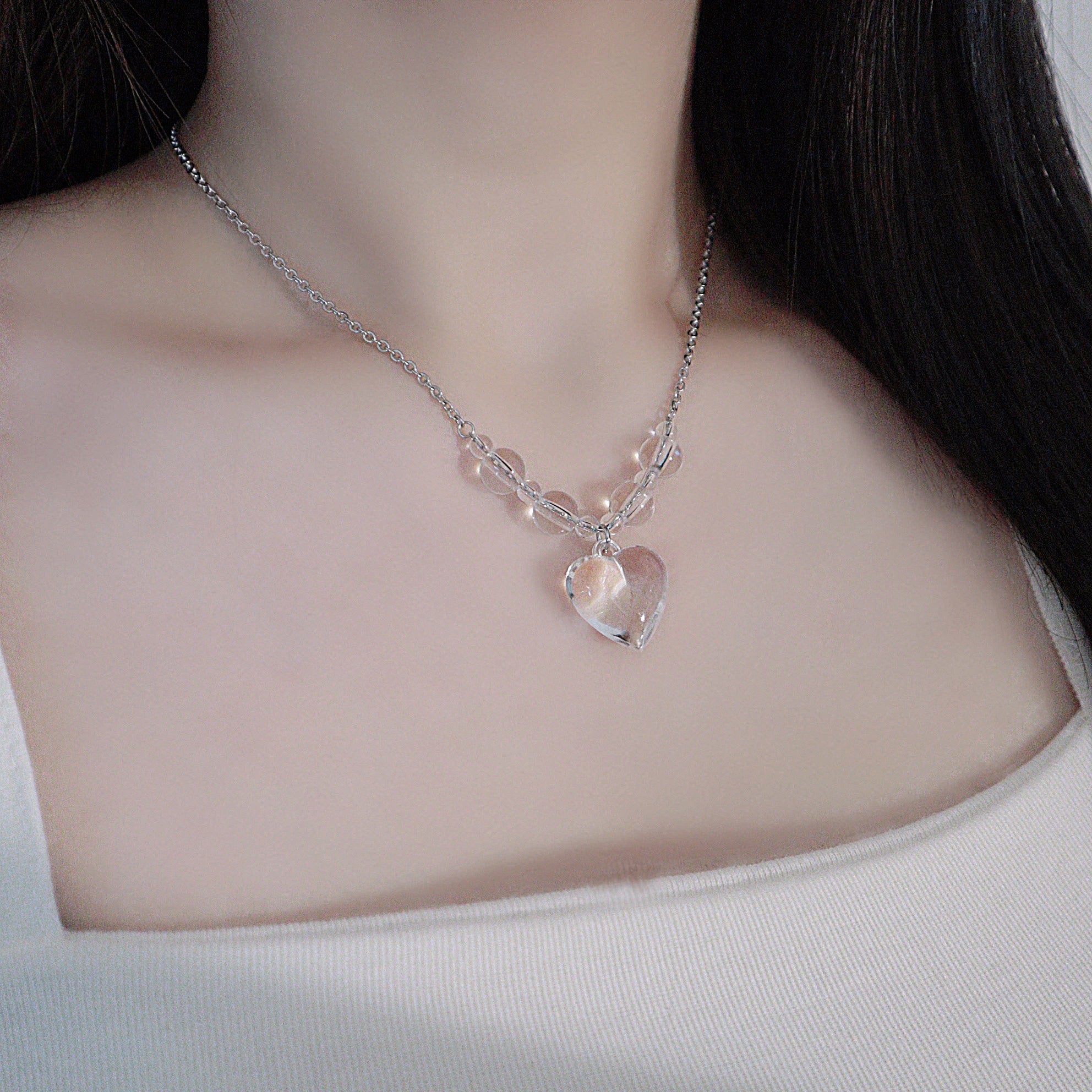 transparent heart bead necklace