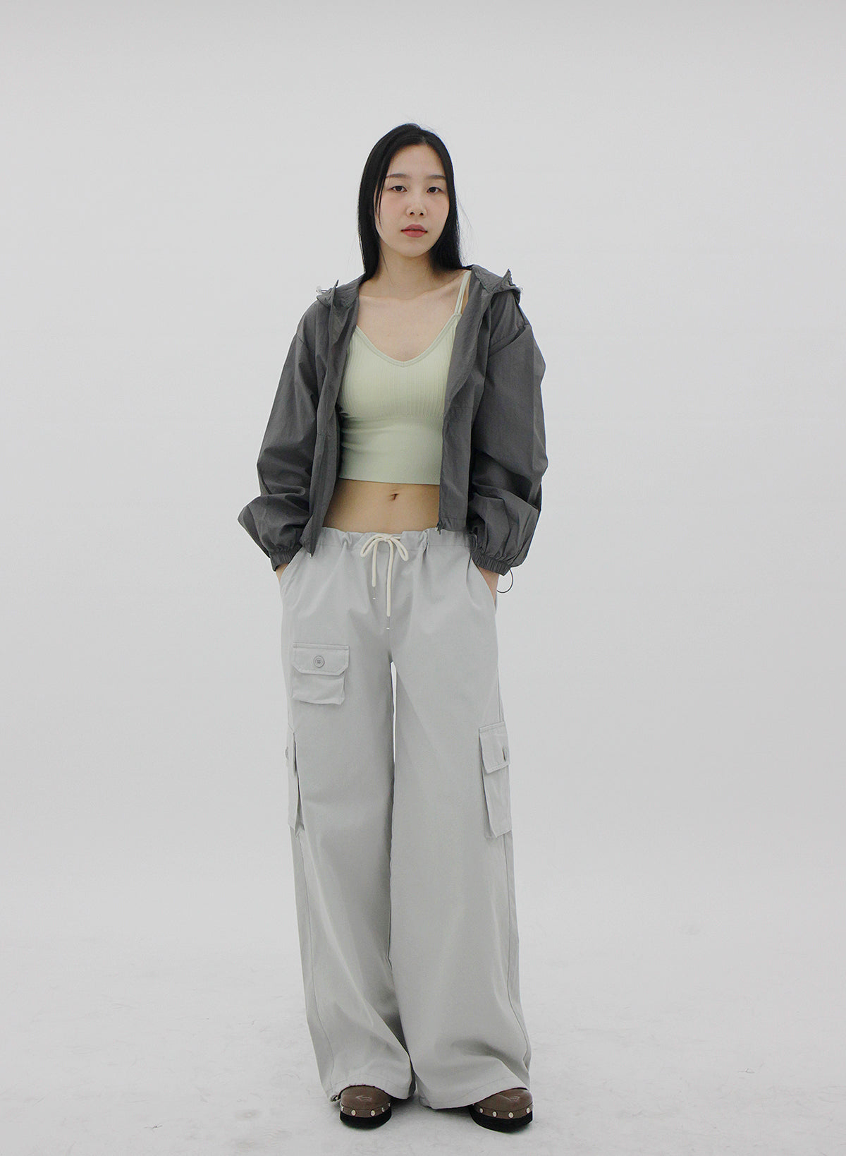 low-rise pocket-string gray trousers