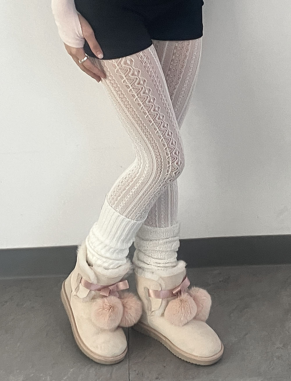 Pom Pom peach fur boots