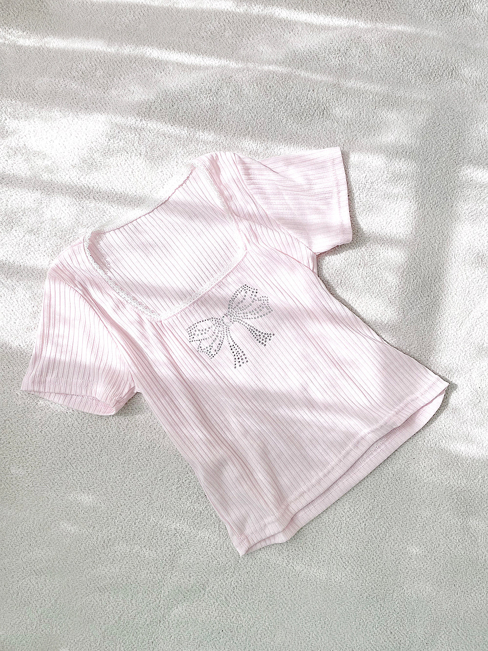 Shine Ribbon Cubic Lace T-Shirt (Baby Pink)