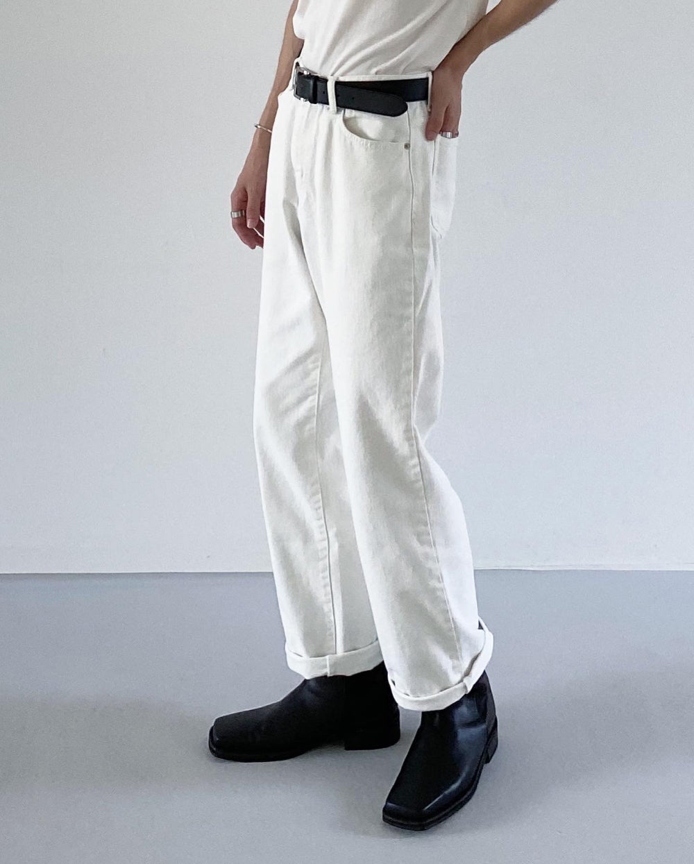 White wide long denim pants