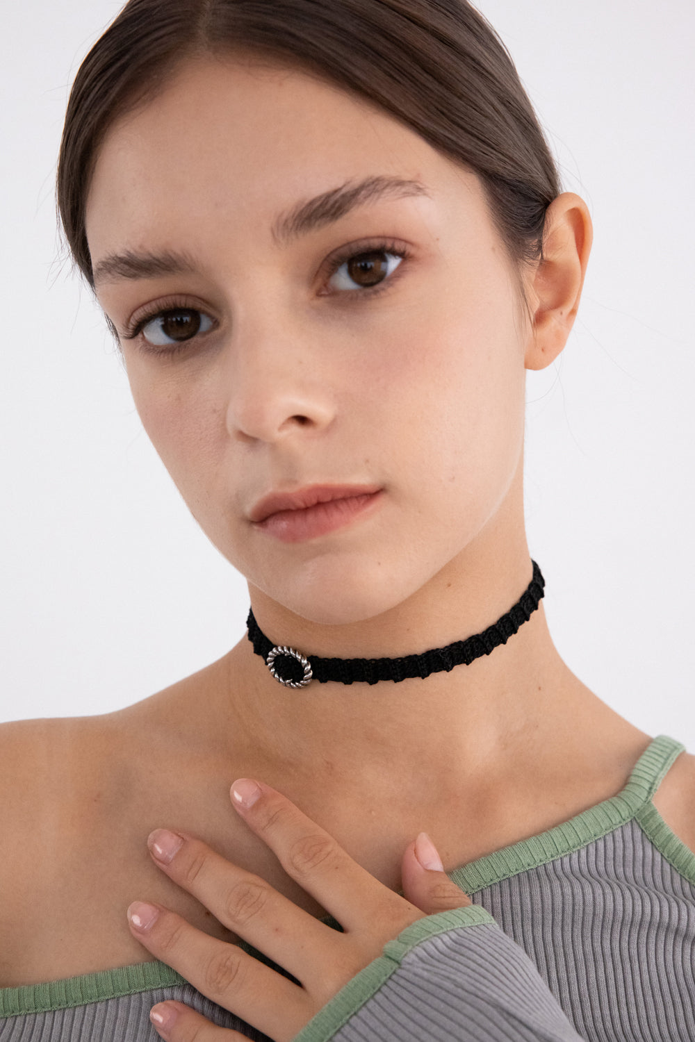 Vintage oval rope on black knit choker necklace