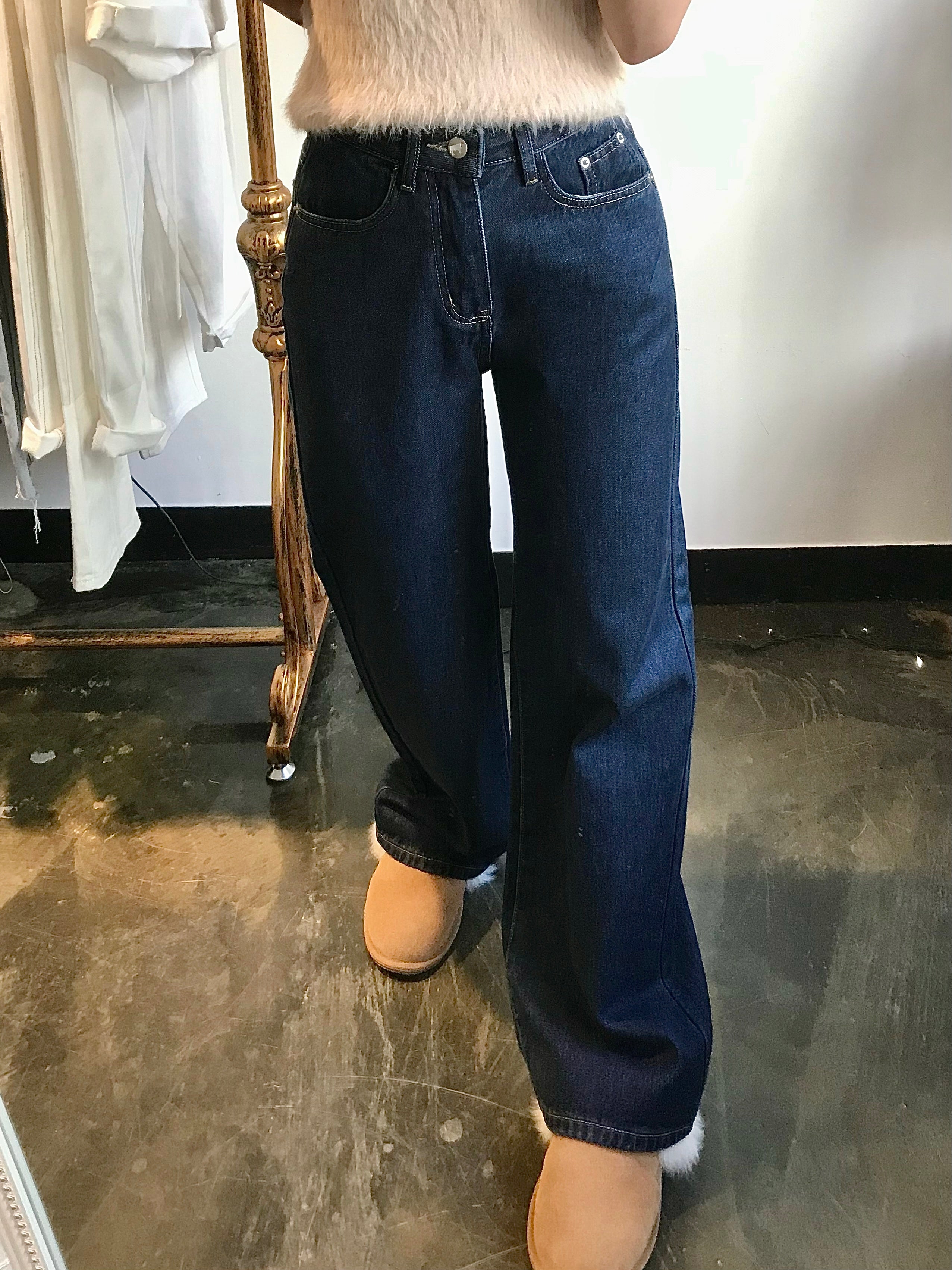 WIDE FIT DARK BLUE DENIM PANTS [17789]