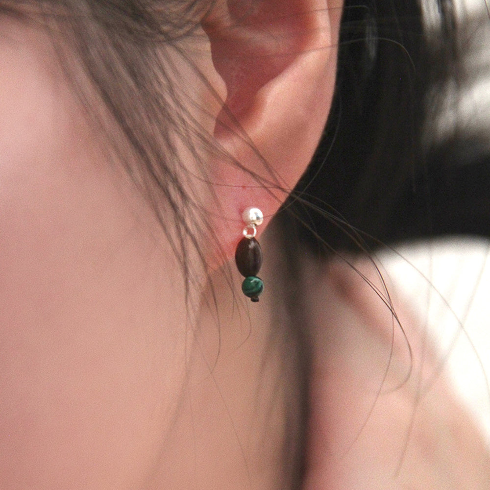 [CCNMADE] TINY Ⅴ Earring