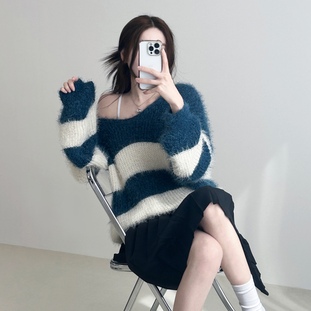 Sheath Stripe Off Shoulder Knitwear