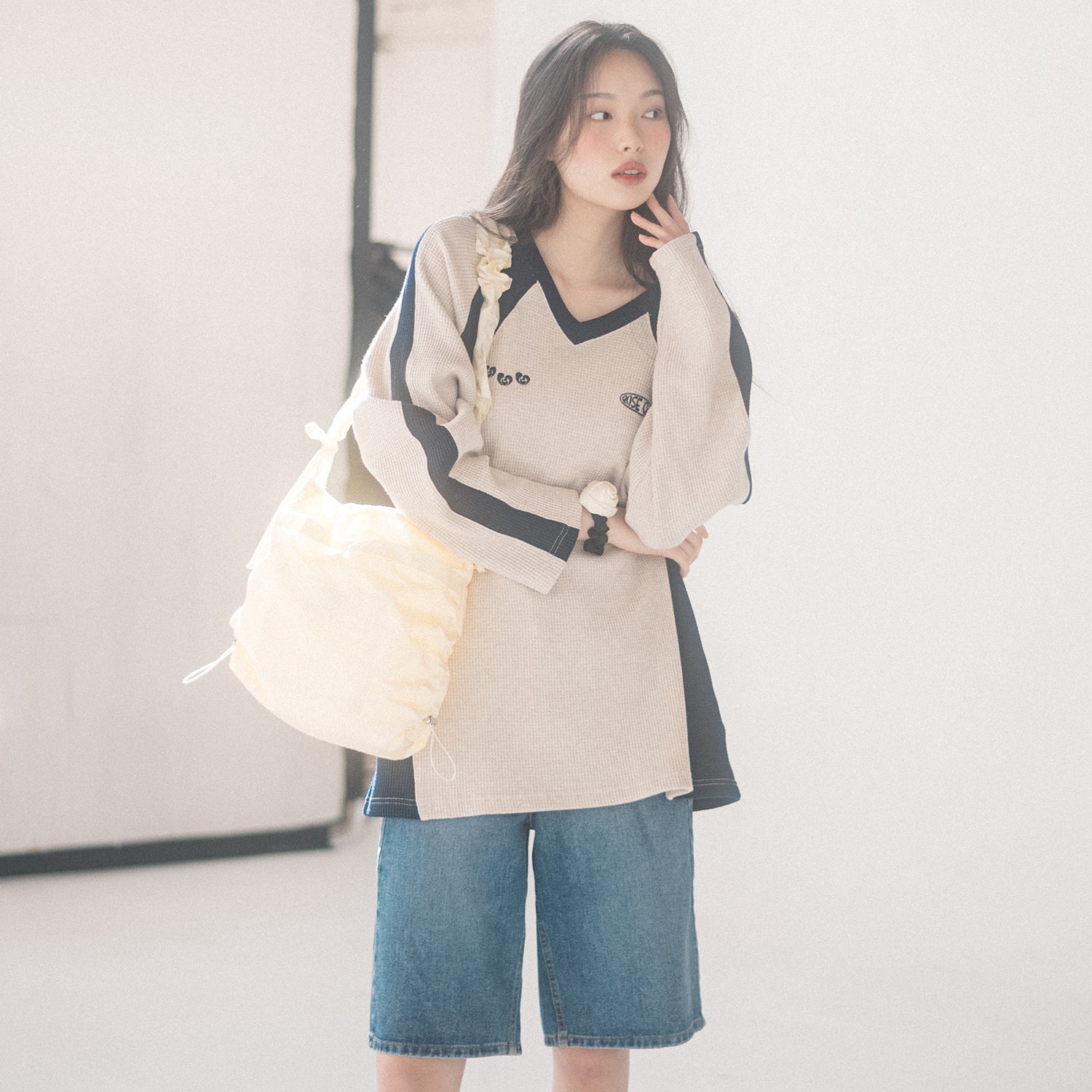 NYLON SHIRRING CROSS BAG(CREAM)