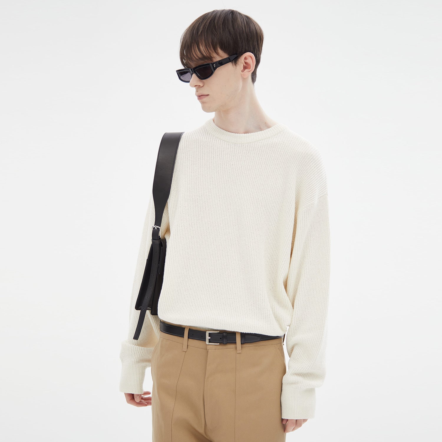 CREW NECK KNIT SWEATER(IVORY)