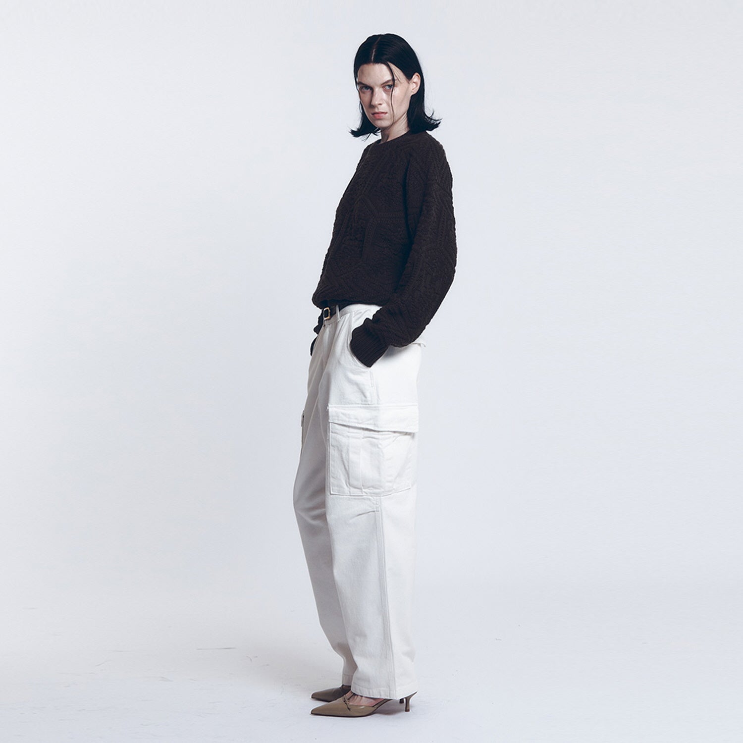 COTTON TWILL MILITARY WIDE CARGO PANTS (OFF WHITE)