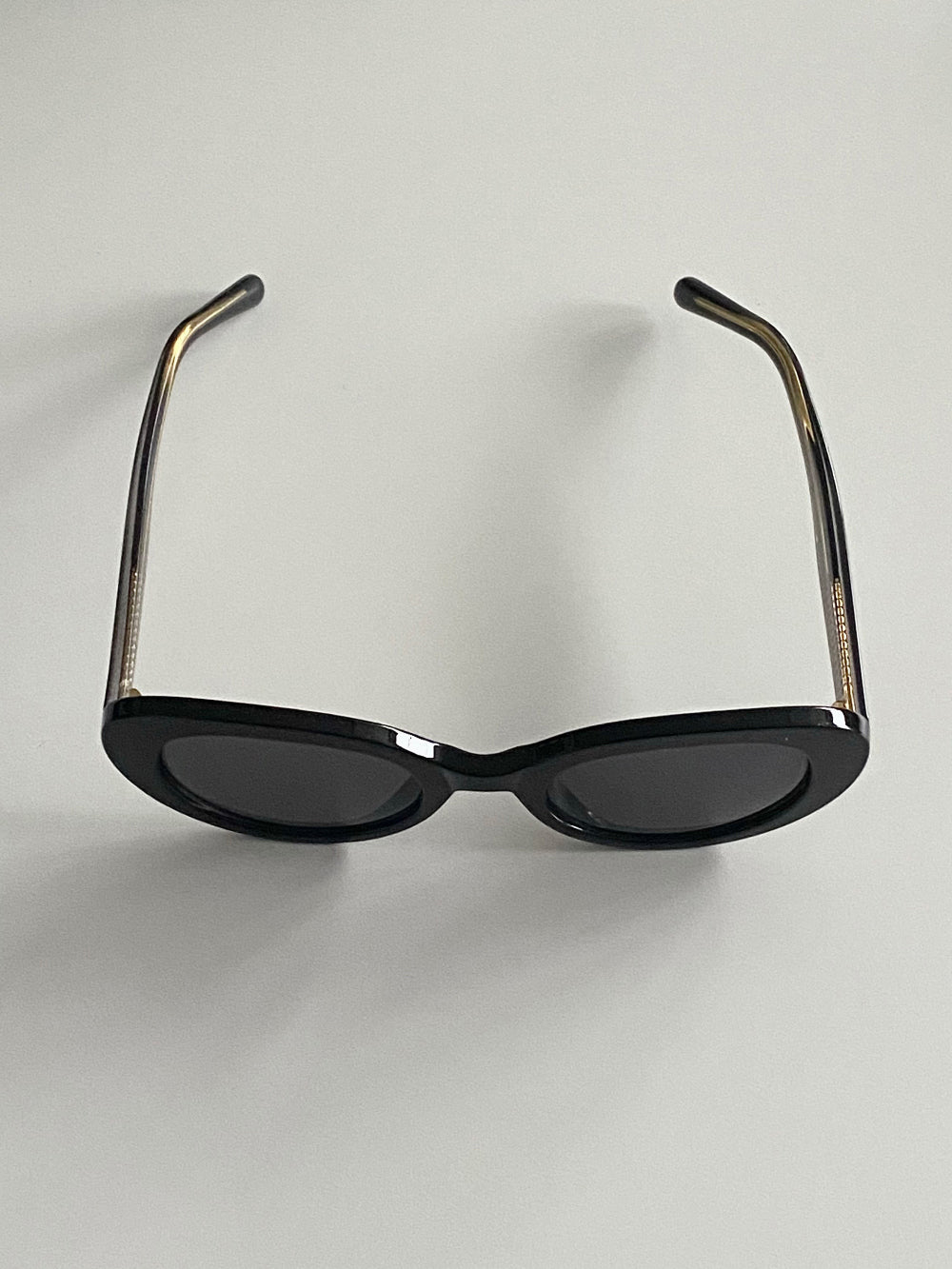 Angle sunglasses