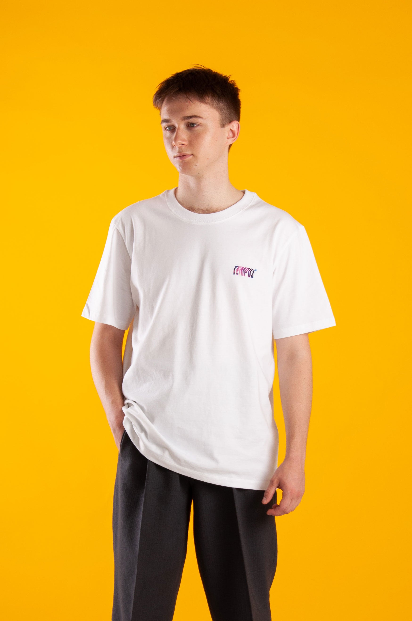 IRIDESCENT MARBLE LOGO T-SHIRTS [WHITE]