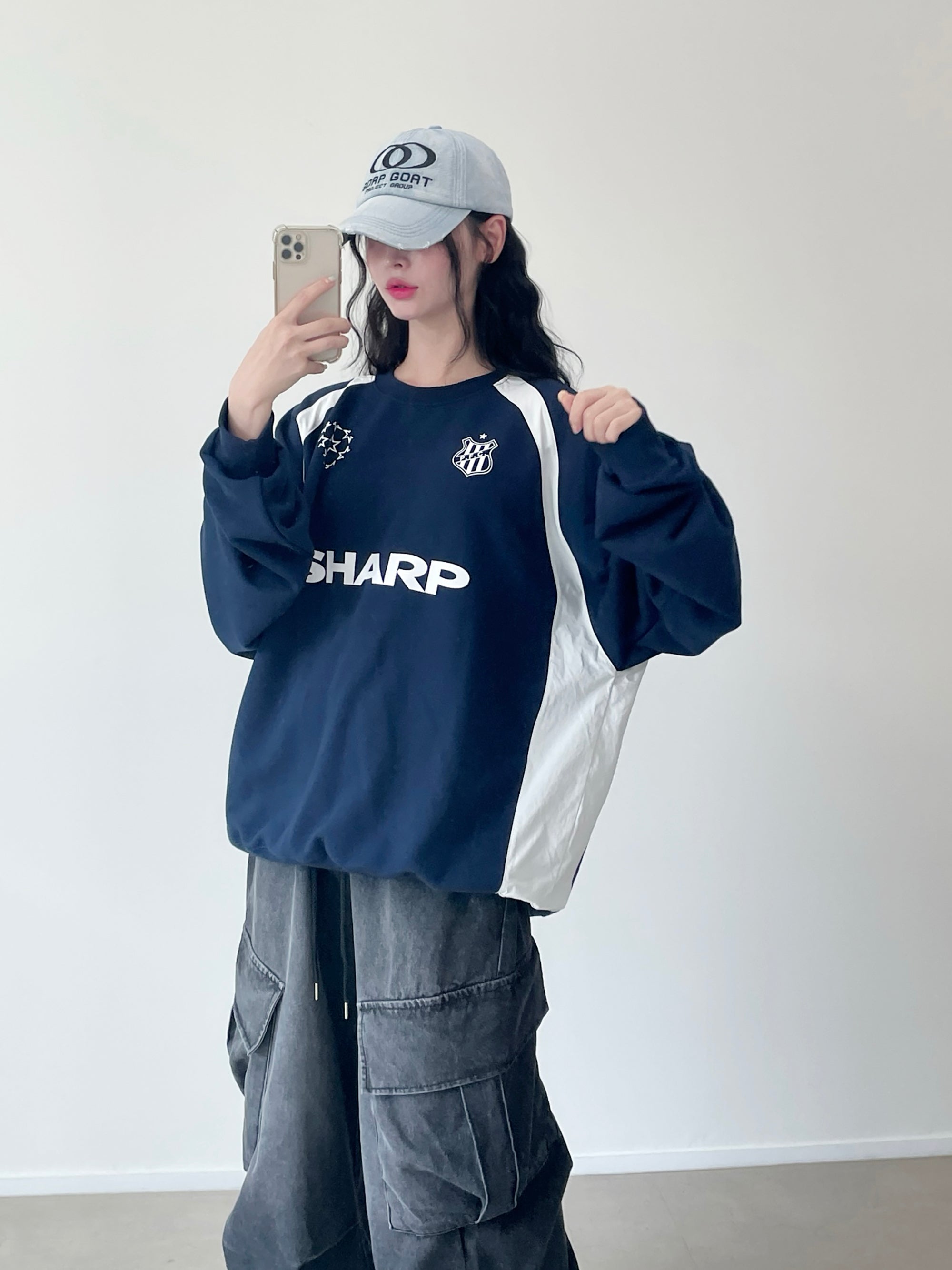 W Block overfit sweatshirt