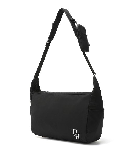 STACK LOGO MESSENGER BAG