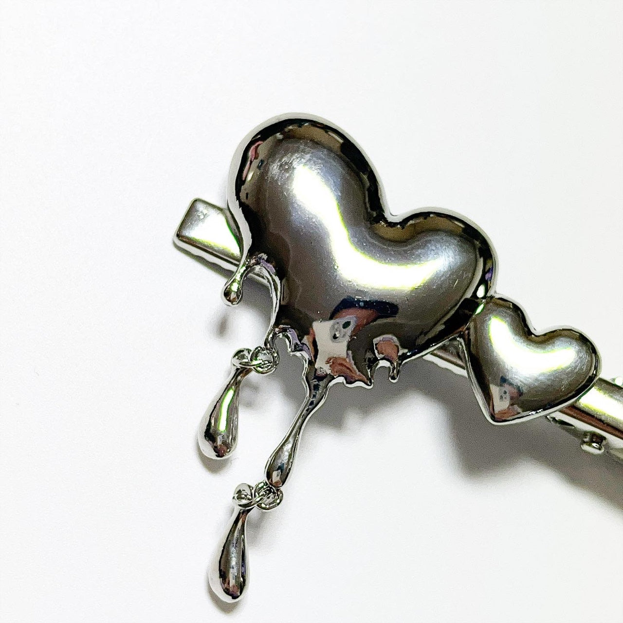 Melted heart hairpin