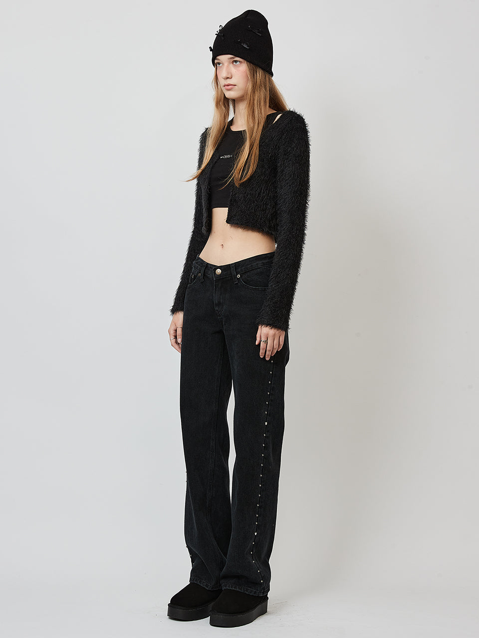 LOW-RISE STUD JEANS_BLACK