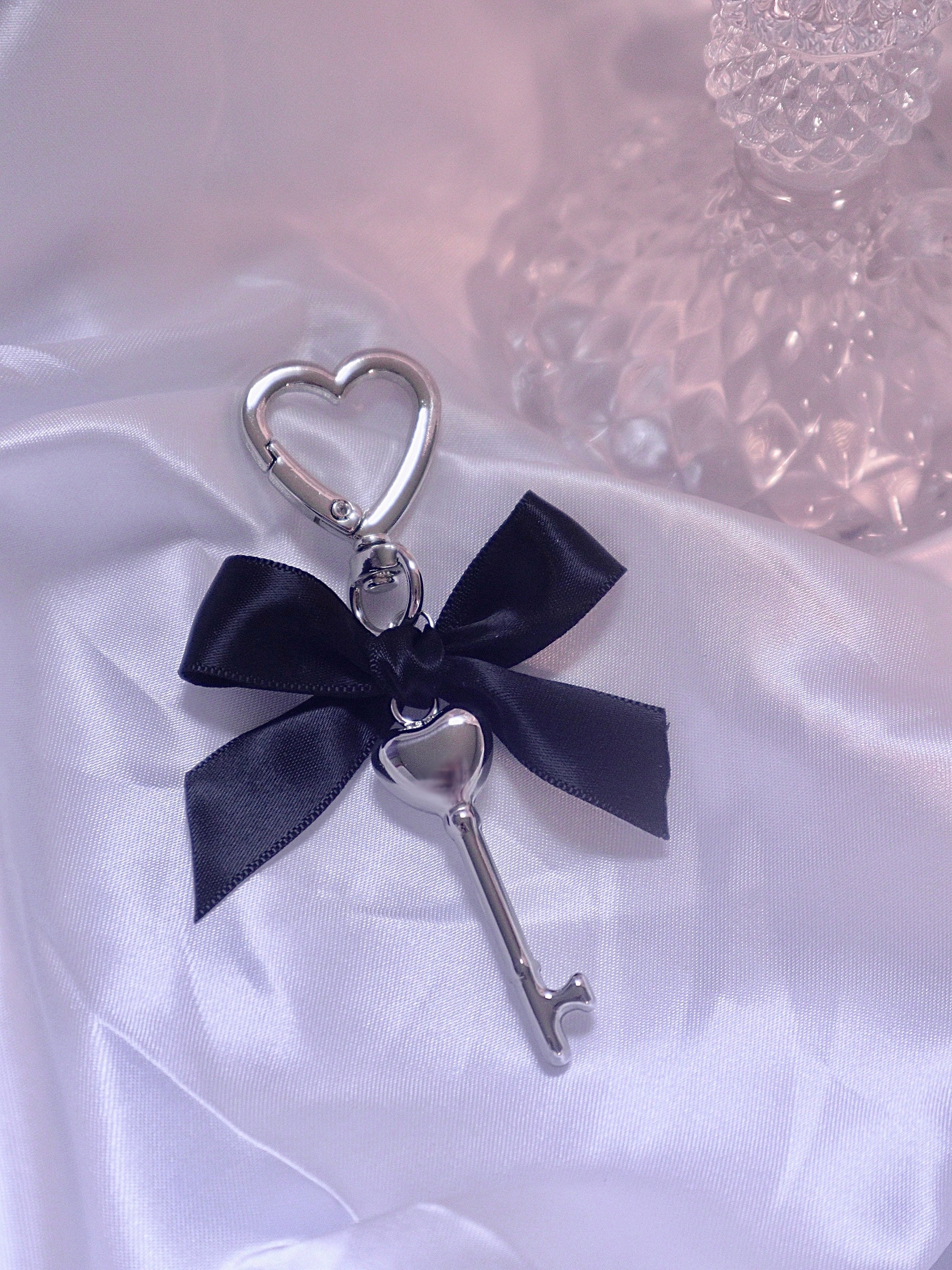 Black Ribbon Heart Key Keyring