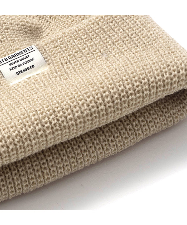 MH Short Label Beanie (Beige)