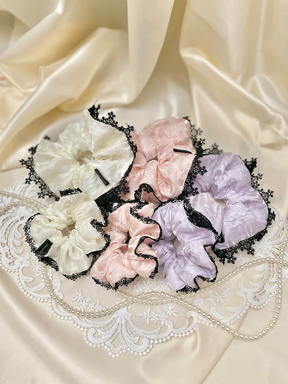 Glossy Organza Lace Satin Hair Scrunchie (M)