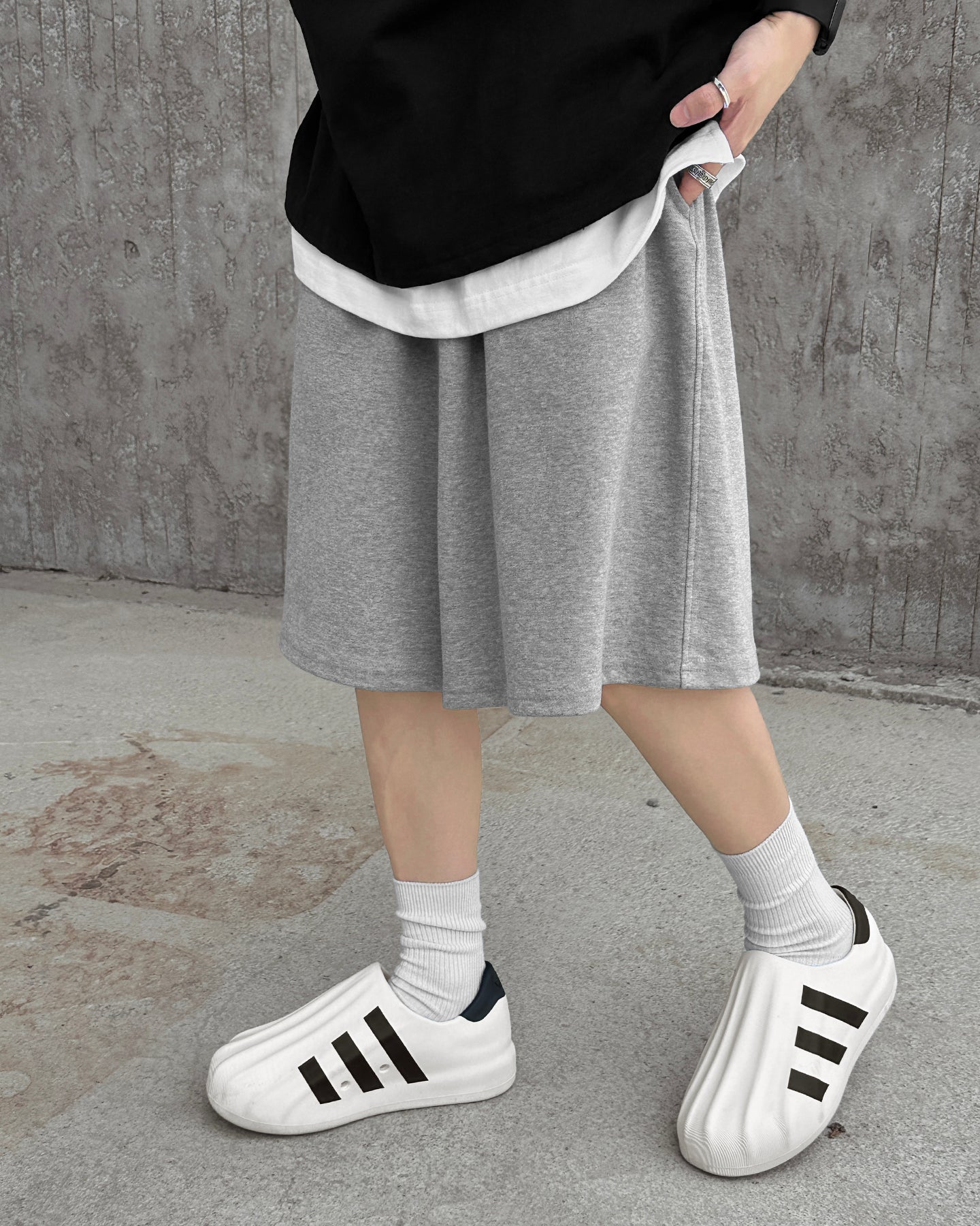 Frill sweat shorts