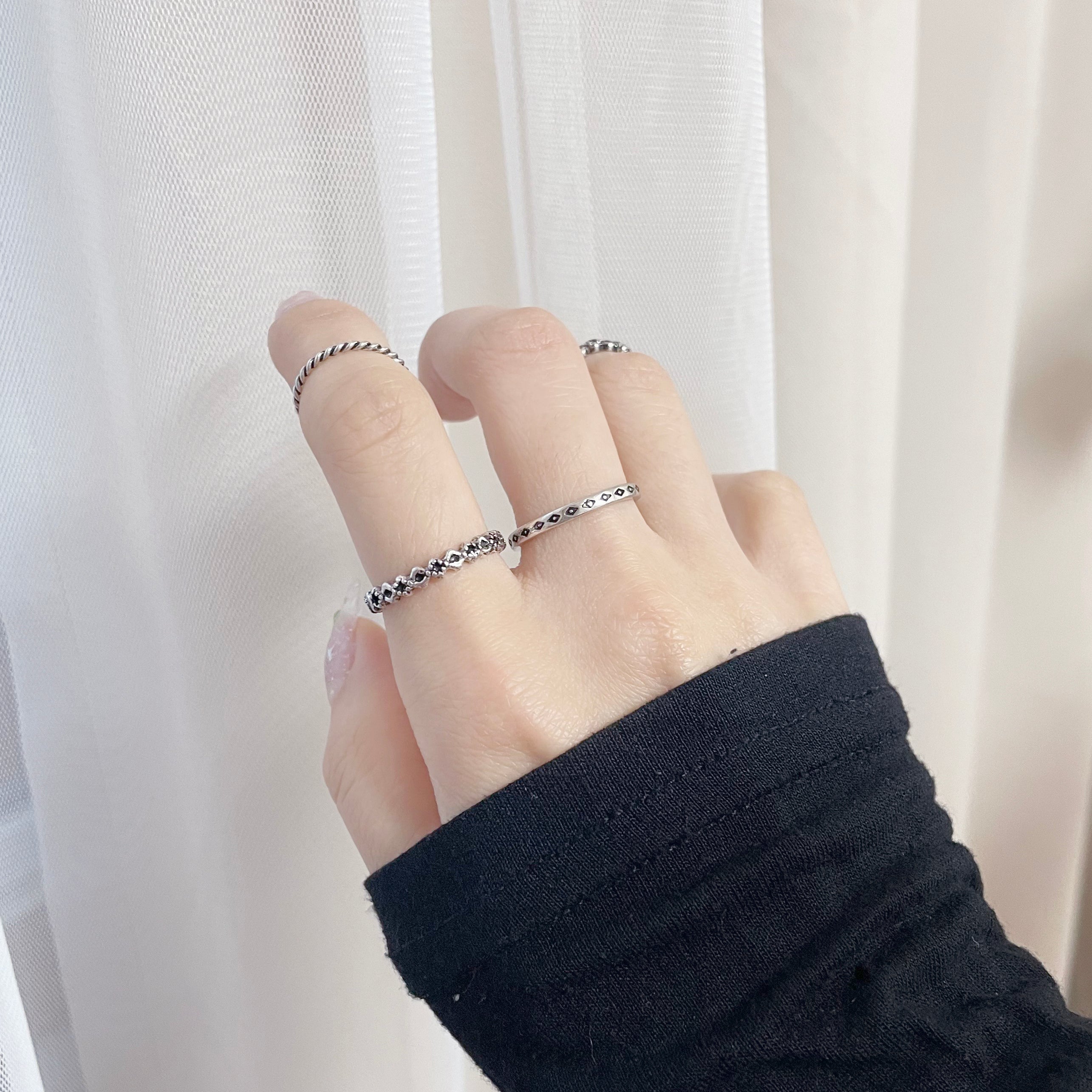 Black chain ring set (7 set)