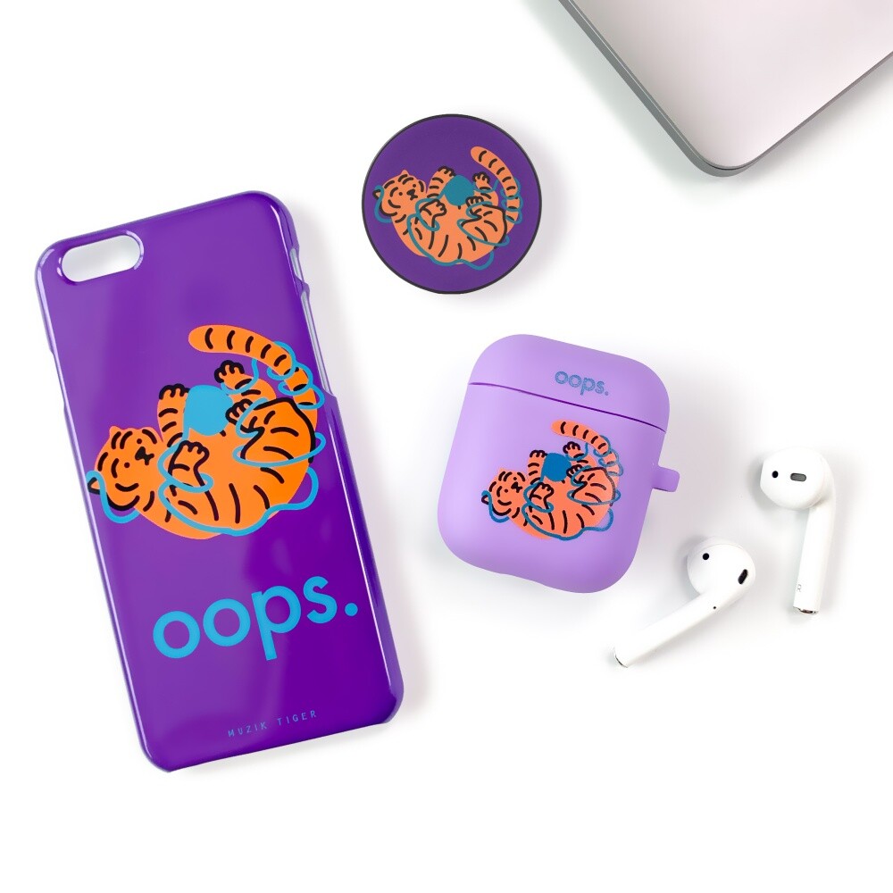 OOPS TIGER AIRPODS CASE