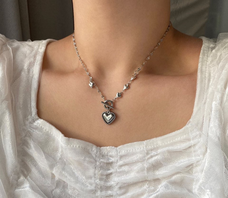 eh Unique Heart Surgical Toggle Bar Necklace