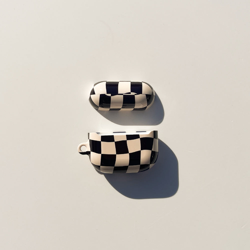 [AirPods] 108 CHECKER BOARD_black beige(glossy-hard)