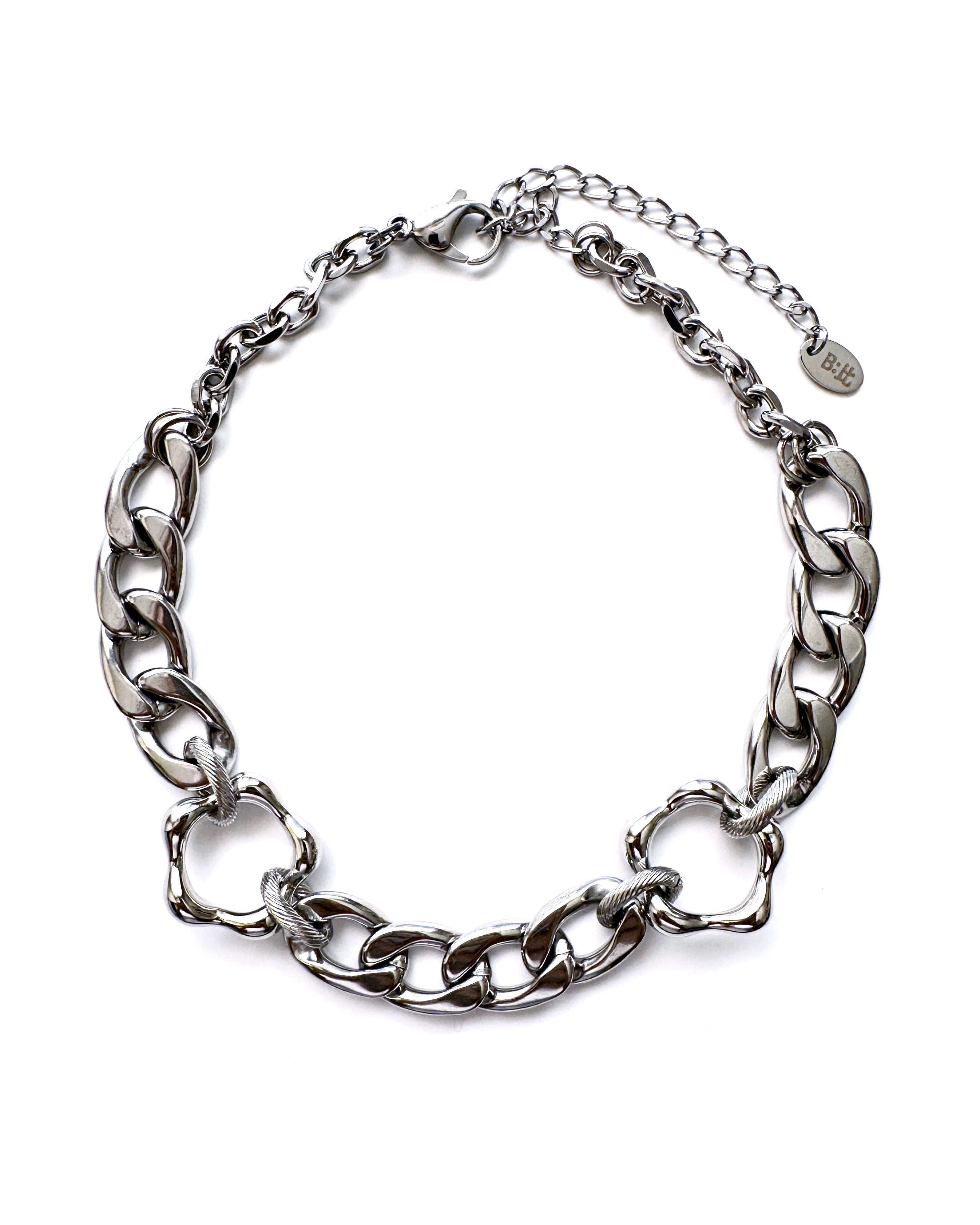 silver ring bold necklace