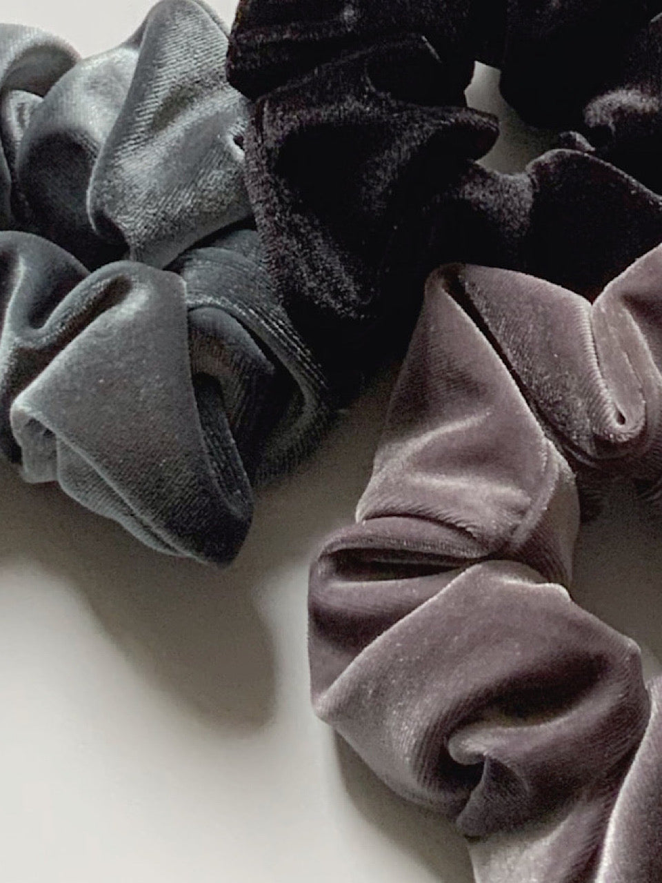 oar Vintage Velvet Volume Scrunchie[Charcoal]