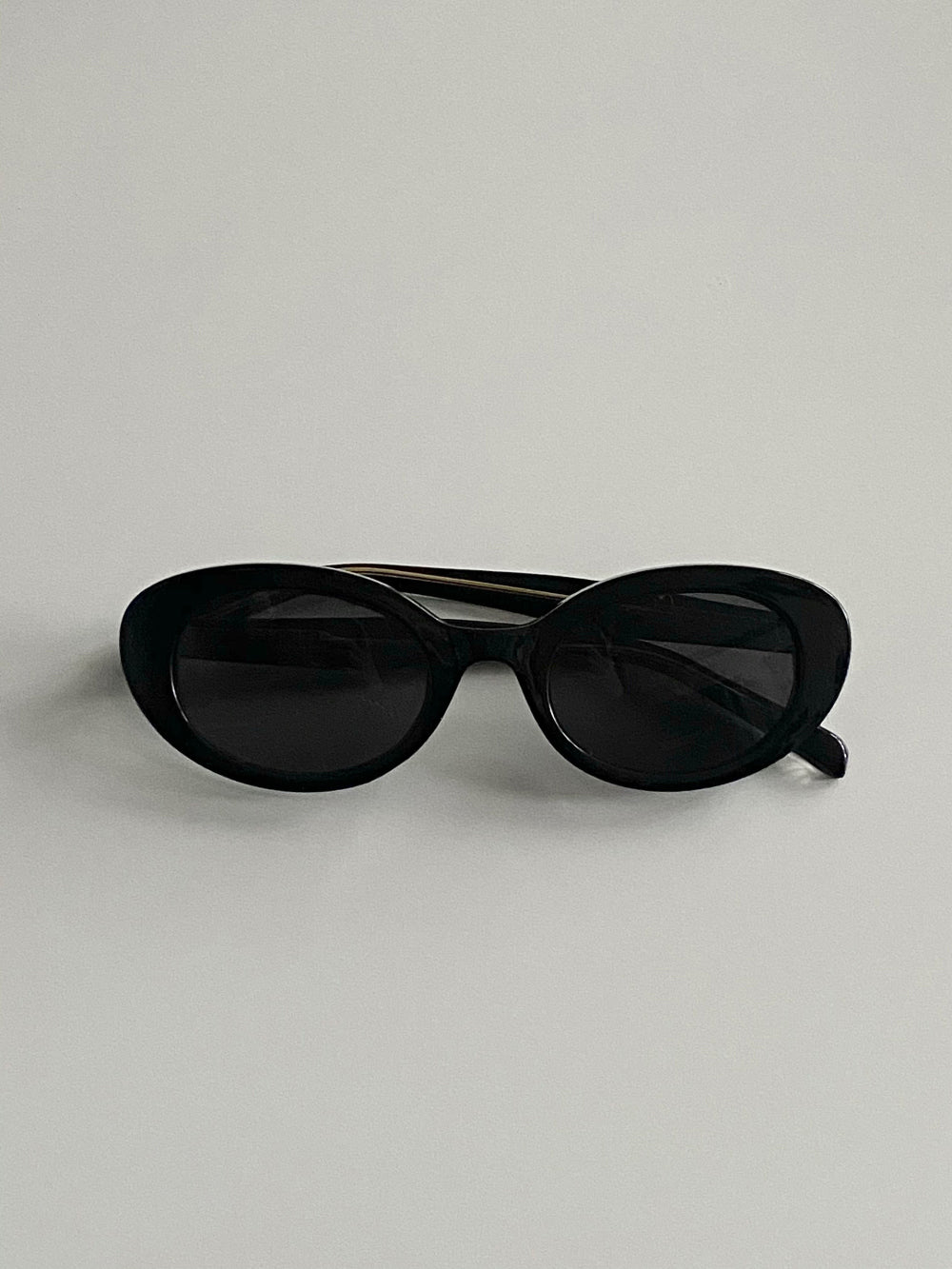 Angle sunglasses