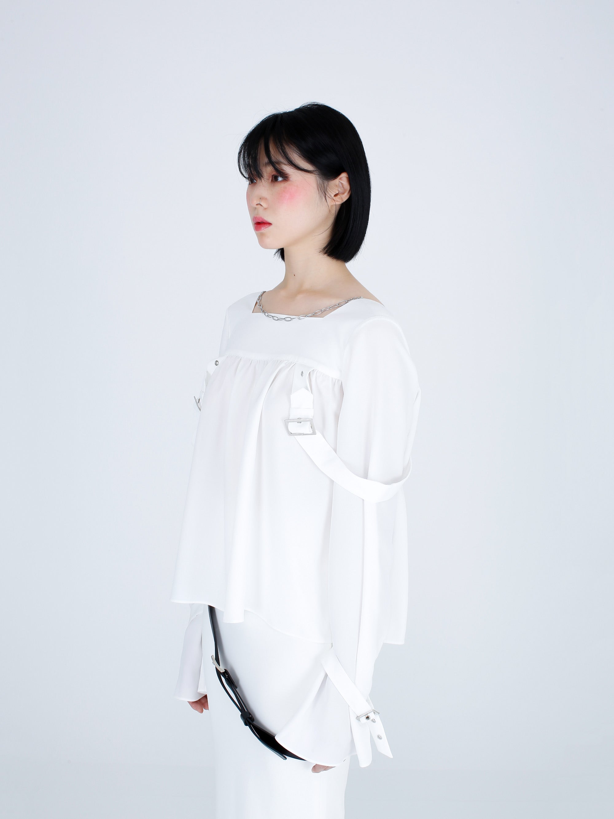 ストラップブラウス / Strap Blouse (Cream)