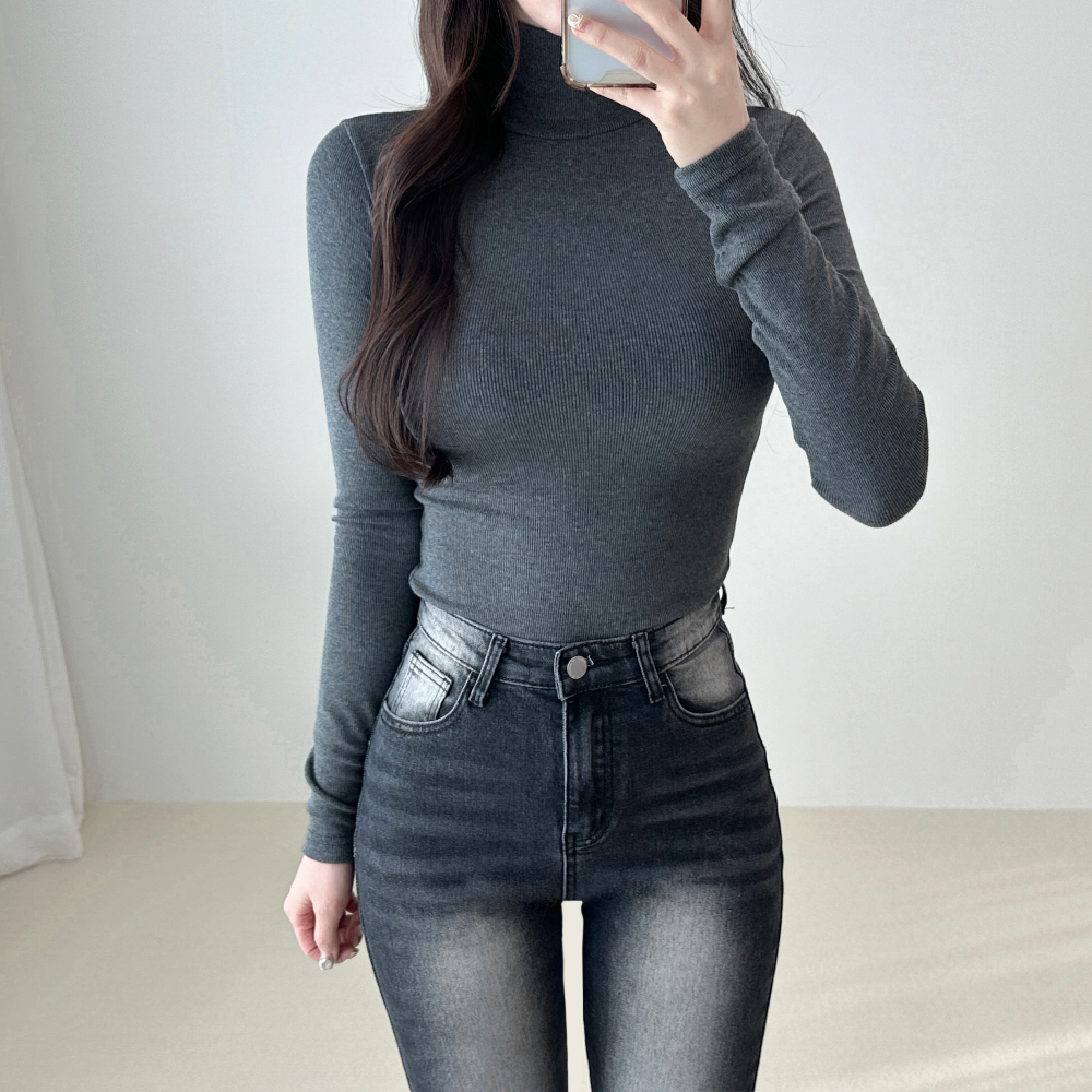 Soft turtleneck Long sleeved