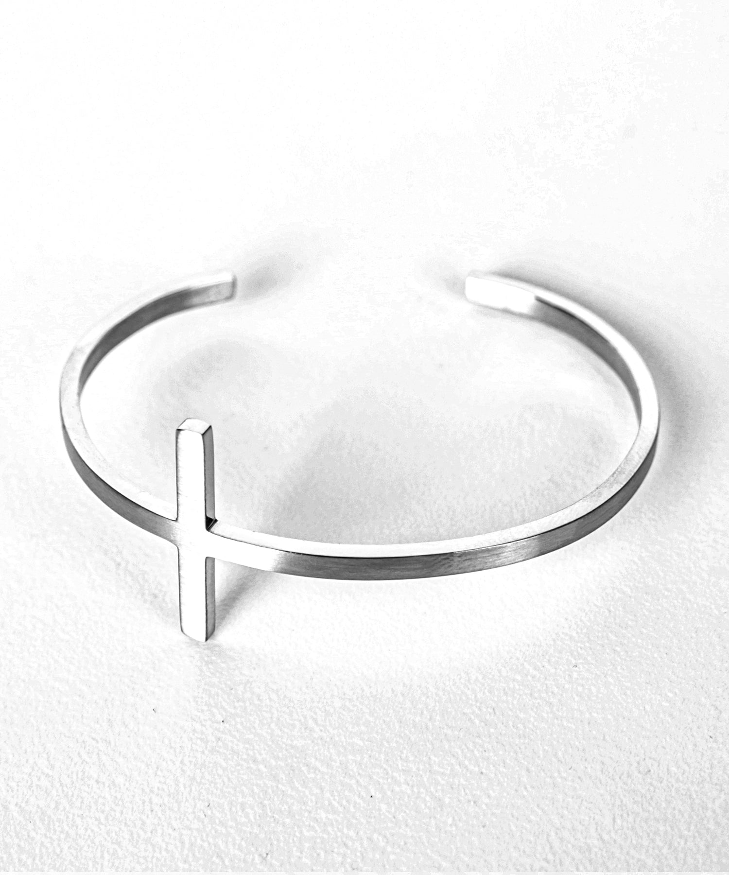 S SY CROSS BANGLE