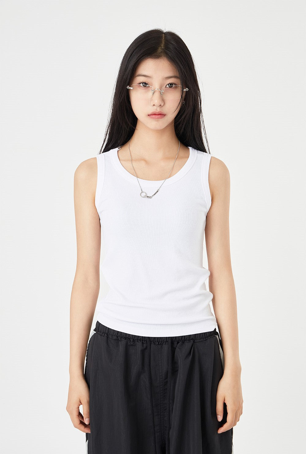 Lychee ribbed corduroy sleeveless