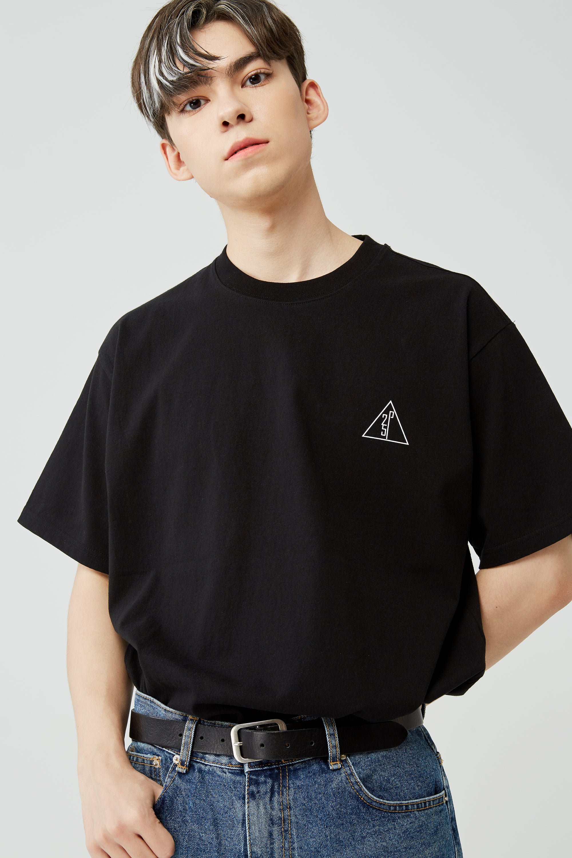 25P BASIC LOGO T-SHIRT