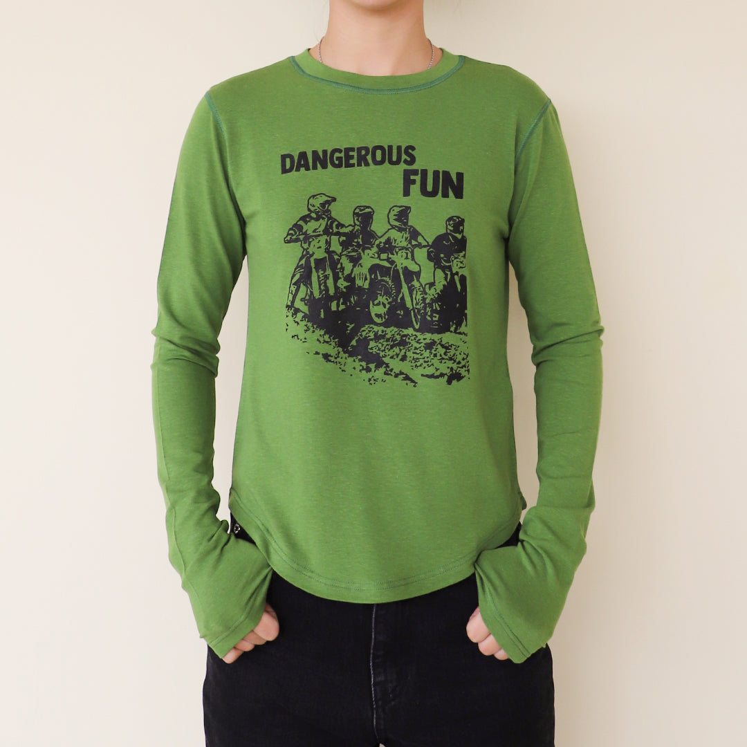 DANGEROUS FUN long-sleeved T-Shirt (GREEN)