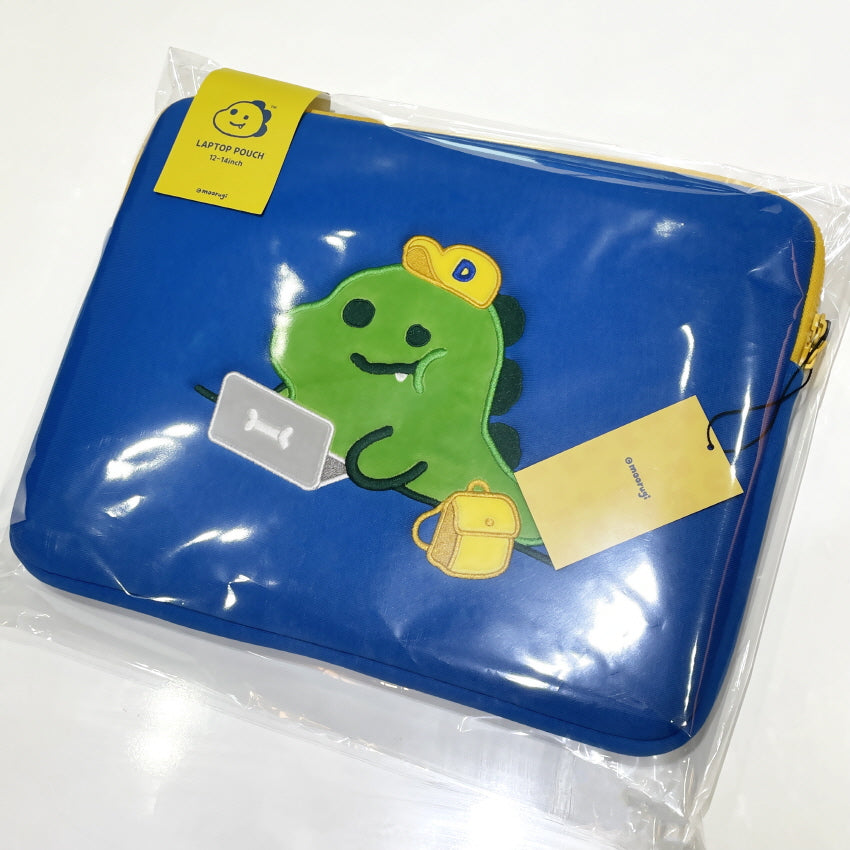 Little Dino's laptop pouch