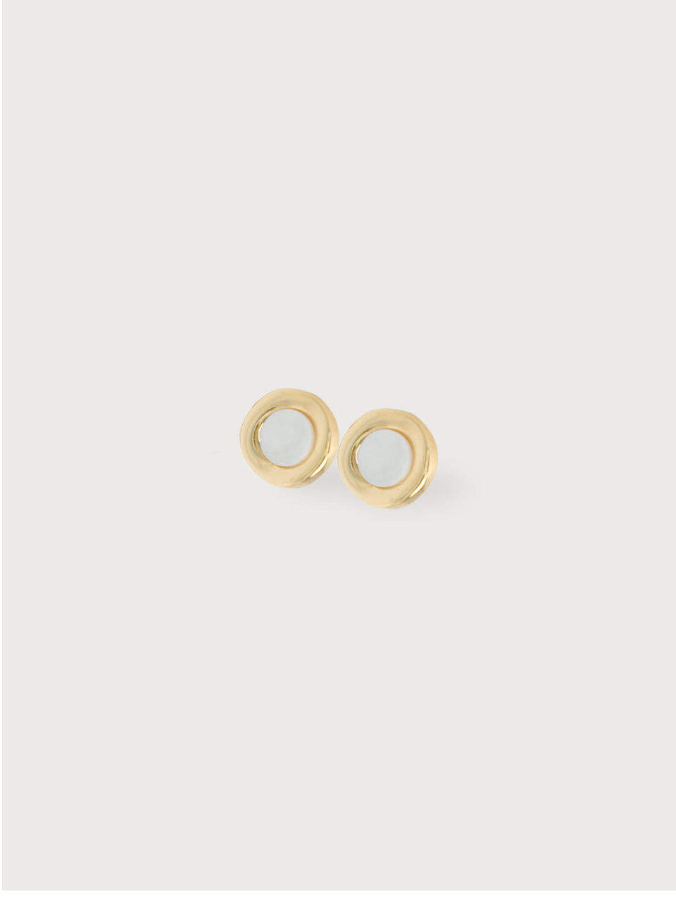 no.3 earring gold