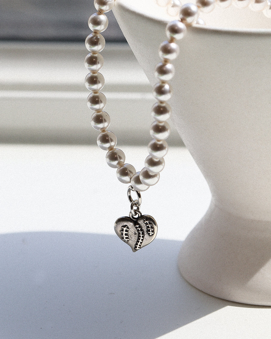 Stitch heart pearl necklace (925 silver)